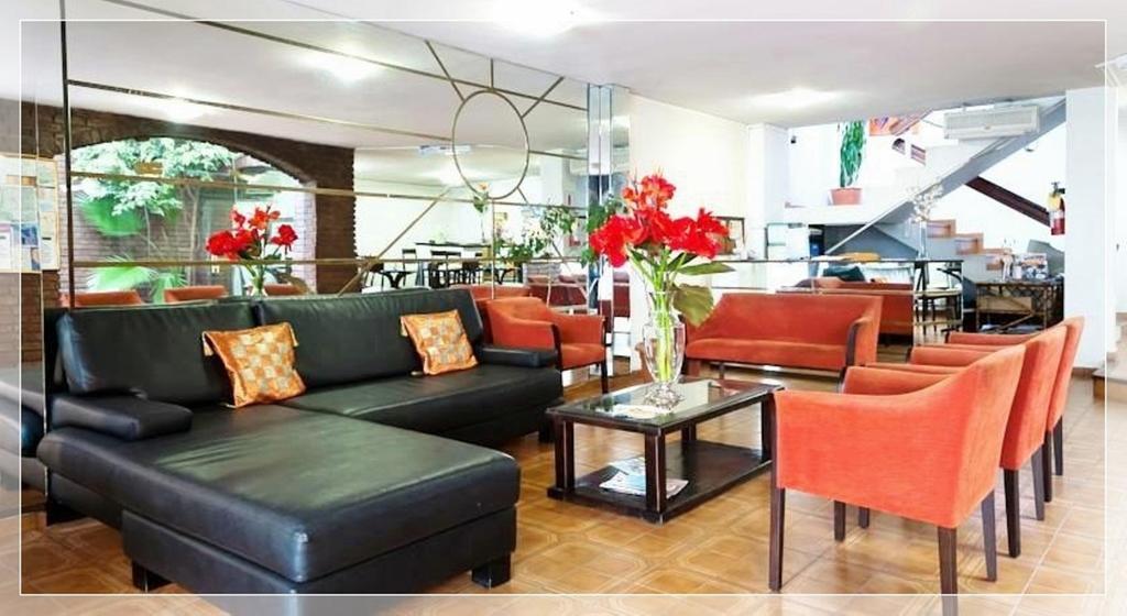 Hotel Del Sol Cordova Esterno foto